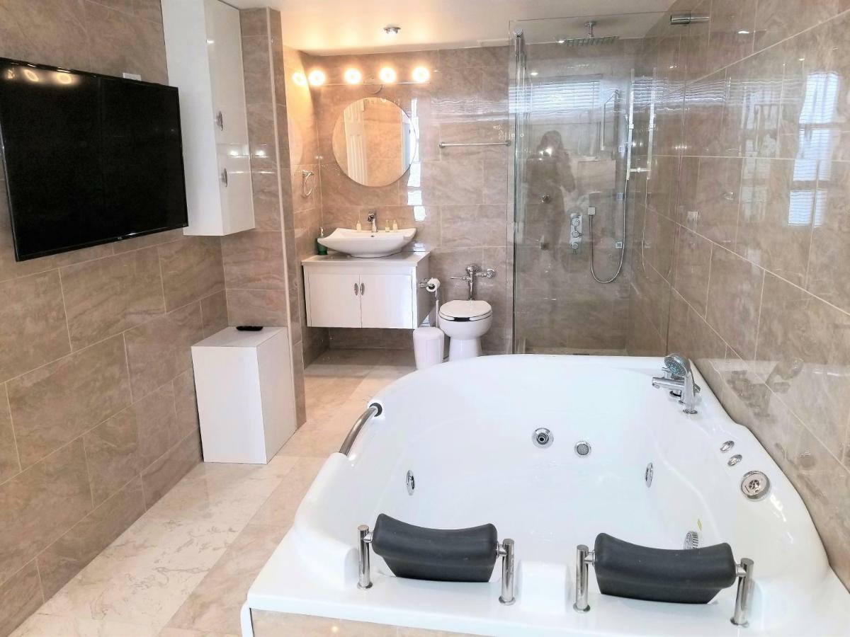 Esj Towers 2 Bd 2Bath Ocean View Apt Top Location Lux San Juan Exteriér fotografie